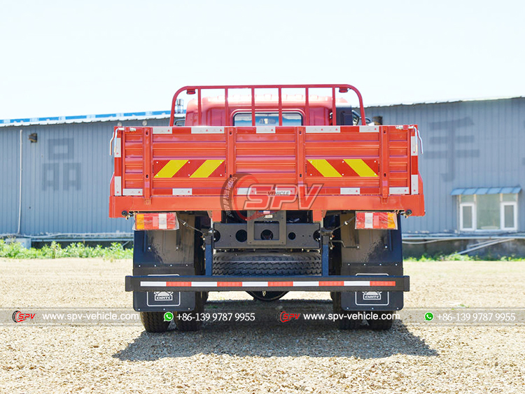 Sinotruk Supply Chains Truck - Rear Side